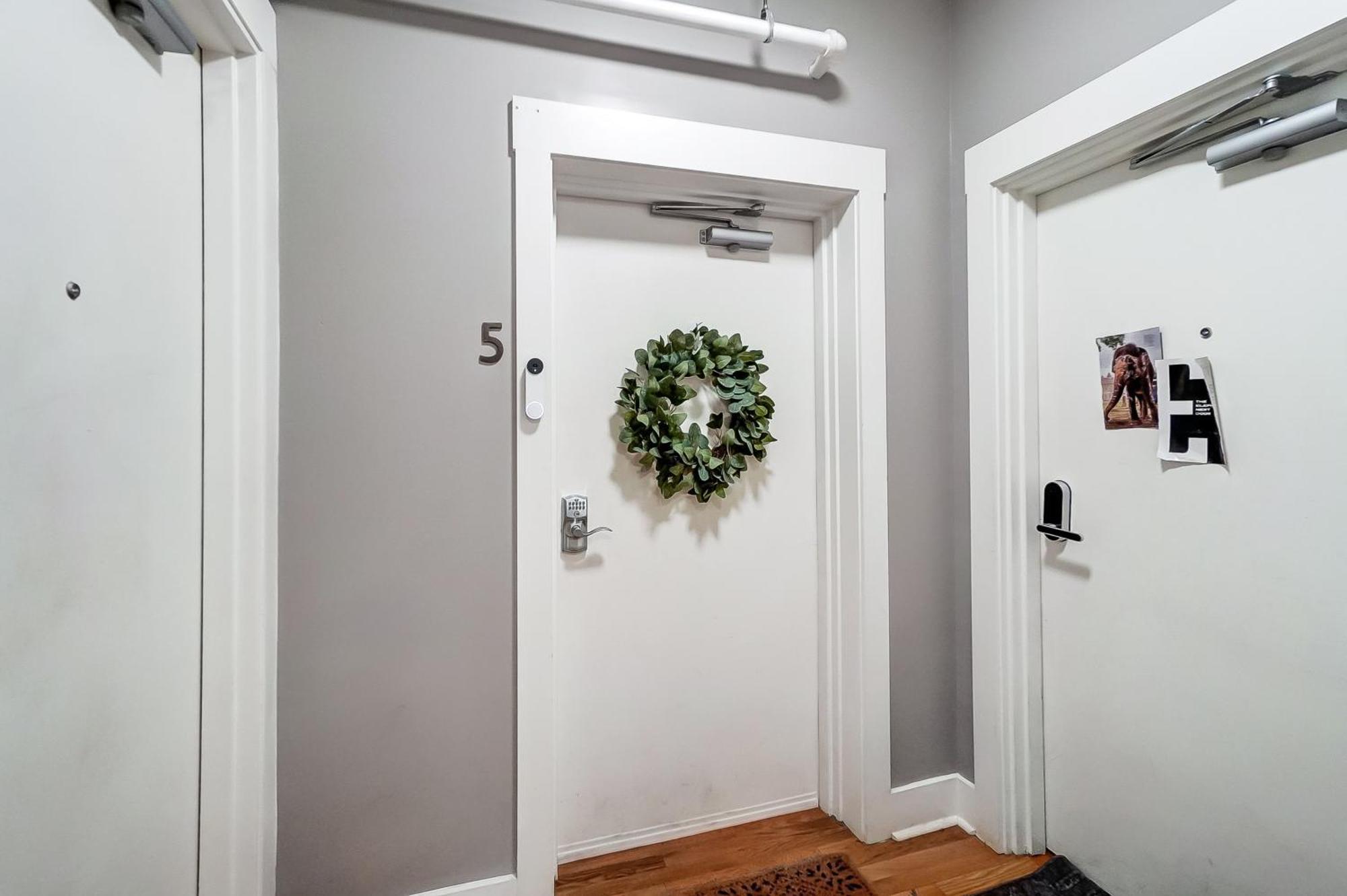 Sunny Downtown Apartment, Walk To Washington Park! Cincinnati Luaran gambar
